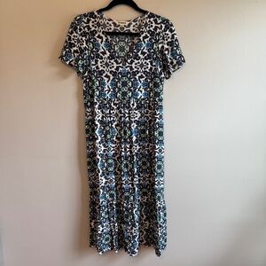 Boden V-neck Tiered Midi Dress, size 6P